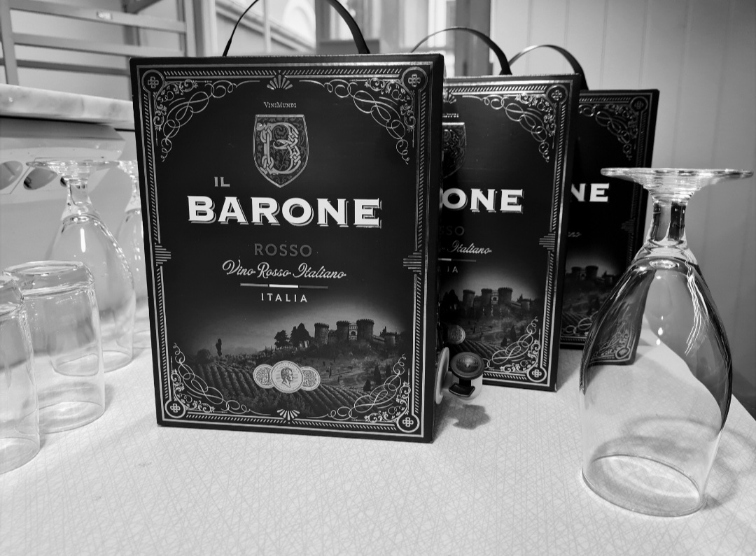 Barone Bianco vitt lådvin gott till fula fisken