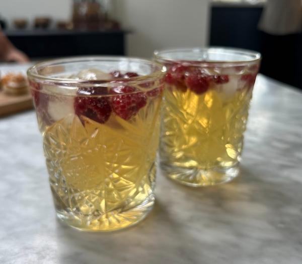 Drinkar med färska bär